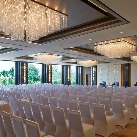 Courtyard By Marriott Bilaspur Экстерьер фото